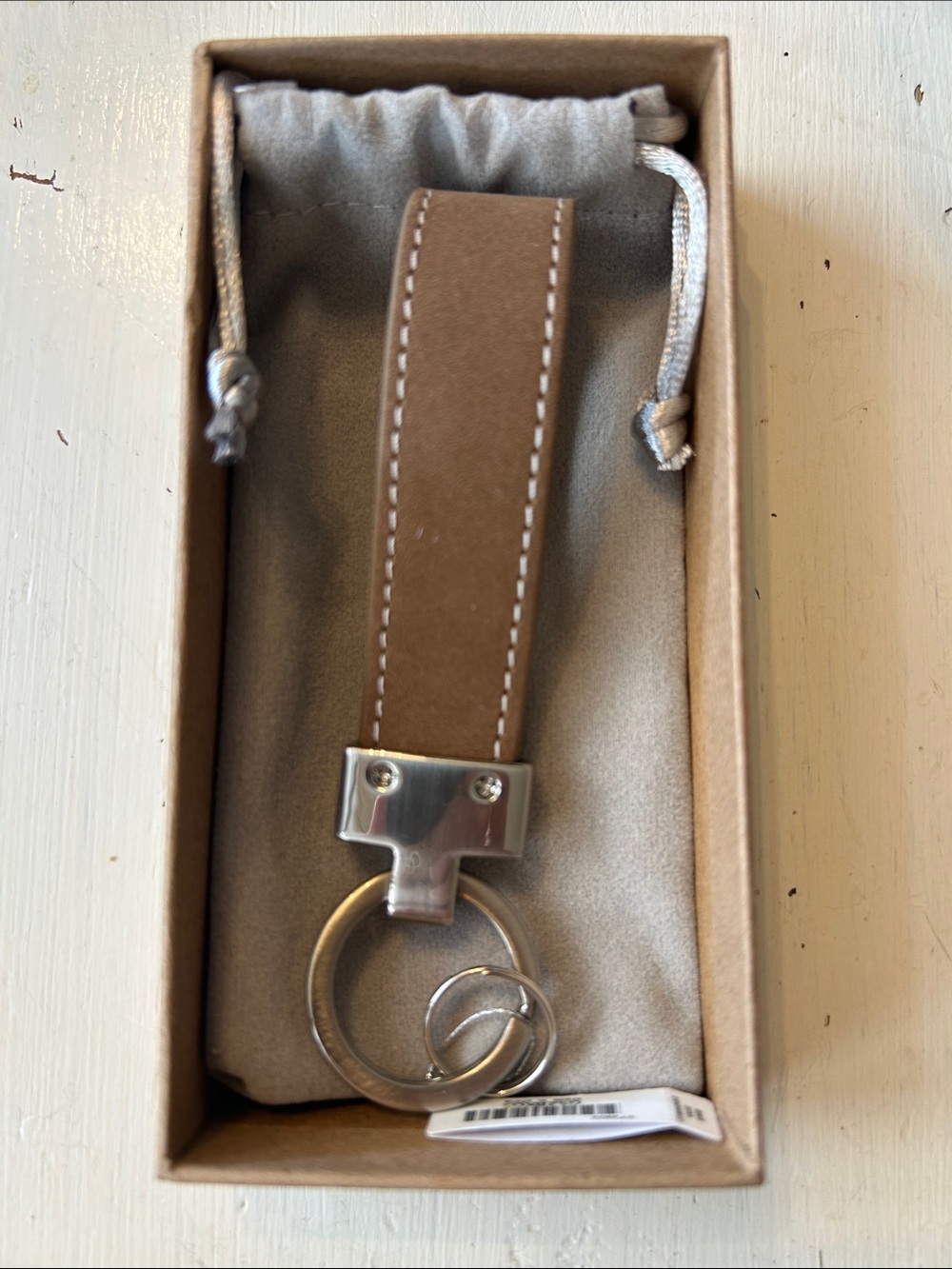 Gipyon Leatherware key ring, key chain tan